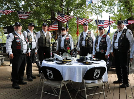 Rolling Thunder presenting the Missing Man Table